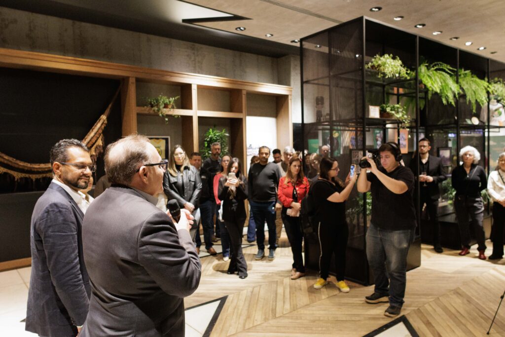 Exposição no Ribeirão Shopping | Crédito: Renato Lopes