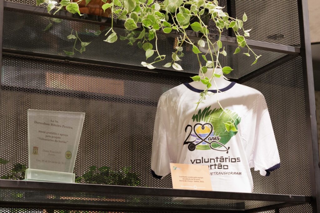 Exposição Voluntários do Sertão no Ribeirão Shopping | Crédito: Renato Lopes