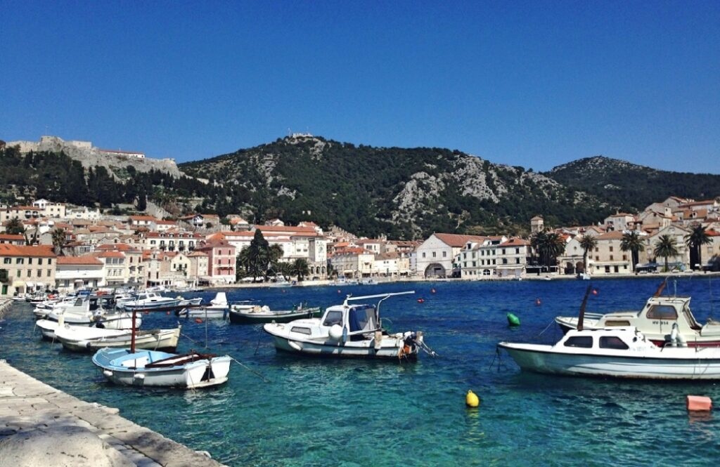 Hvnar, na Croácia | Crédito: Divulgação