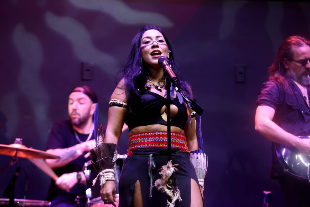 Banda Caaru toca rock xamânico no Hard Rock Cafe | Crédito: Rafael Cautella