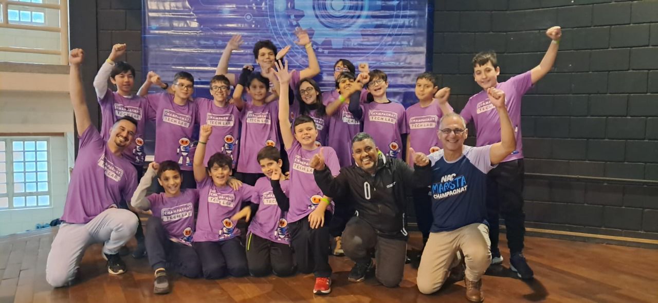 Alunos do Colégio Marista Champagnat Ribeirão Preto na Olimpíada Brasileira de Robótica | Crédito: Divulgação