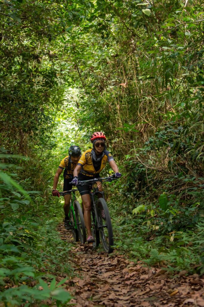 Cicloturismo em Alter do Chão | Crédito: Muriki/Divulgação