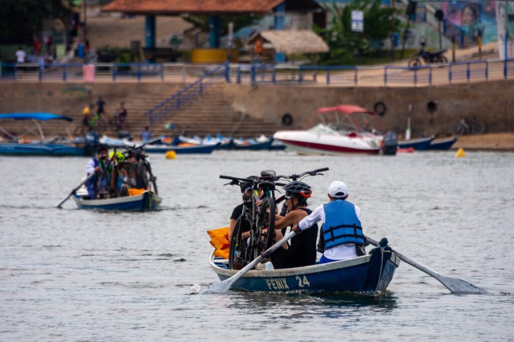 Cicloturismo em Alter do Chão | Crédito: Muriki/Divulgação