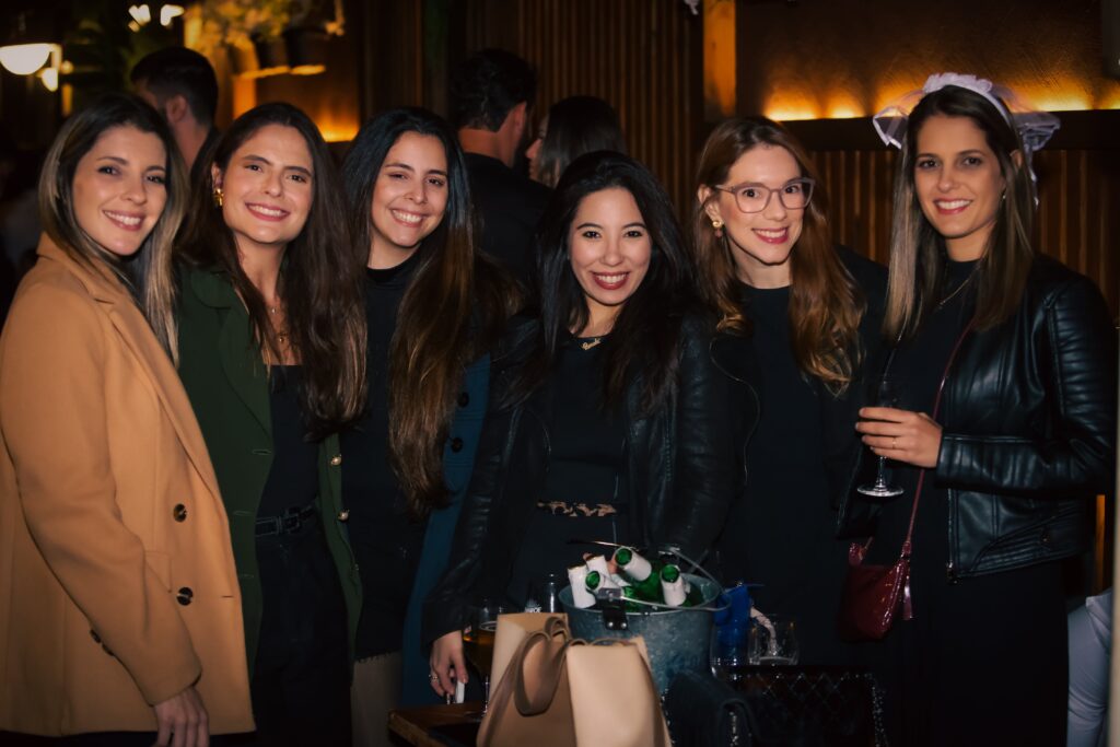 Noite com DJs convidados no Zucker | Crédito: Rafael Cautella