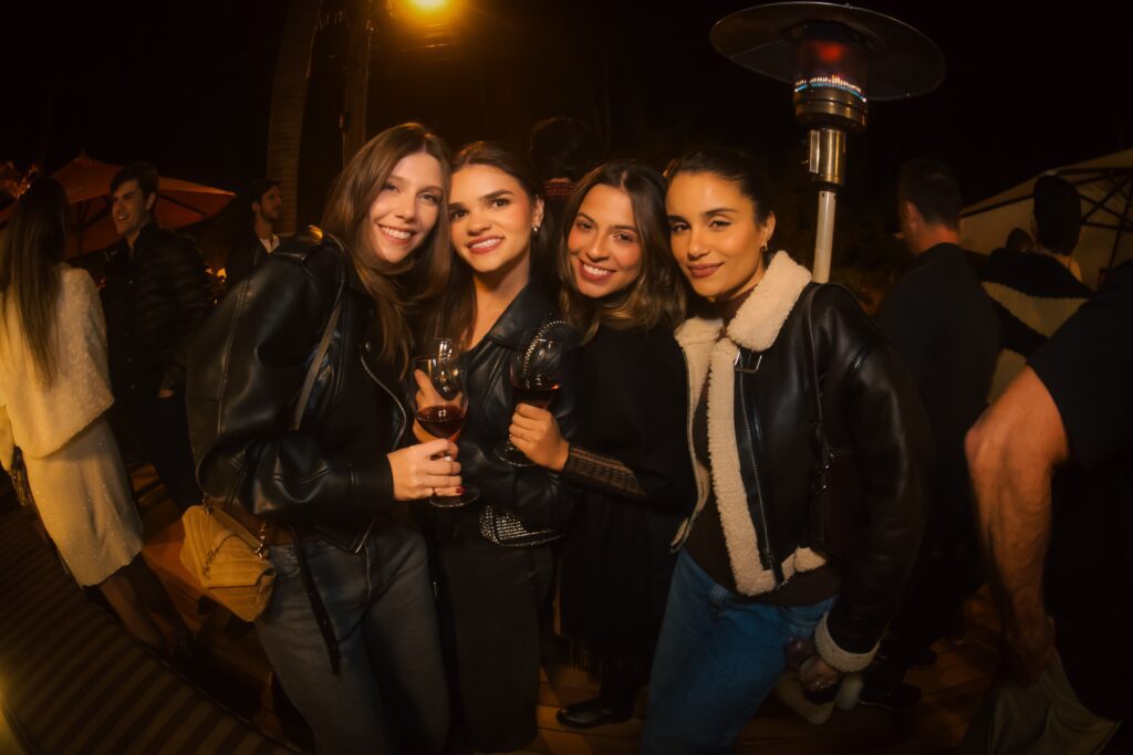 Noite com DJs convidados no Zucker | Crédito: Rafael Cautella