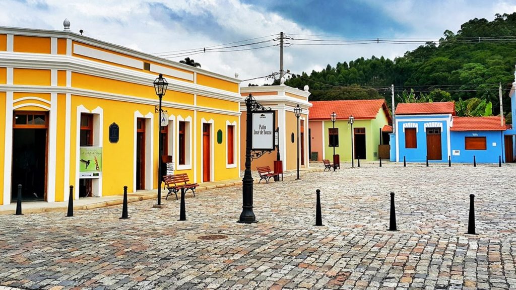 Vila de Luís Carlos a outra ponte da linha do Trem de Guararema | Crédito: Site rotaguararema.com.br