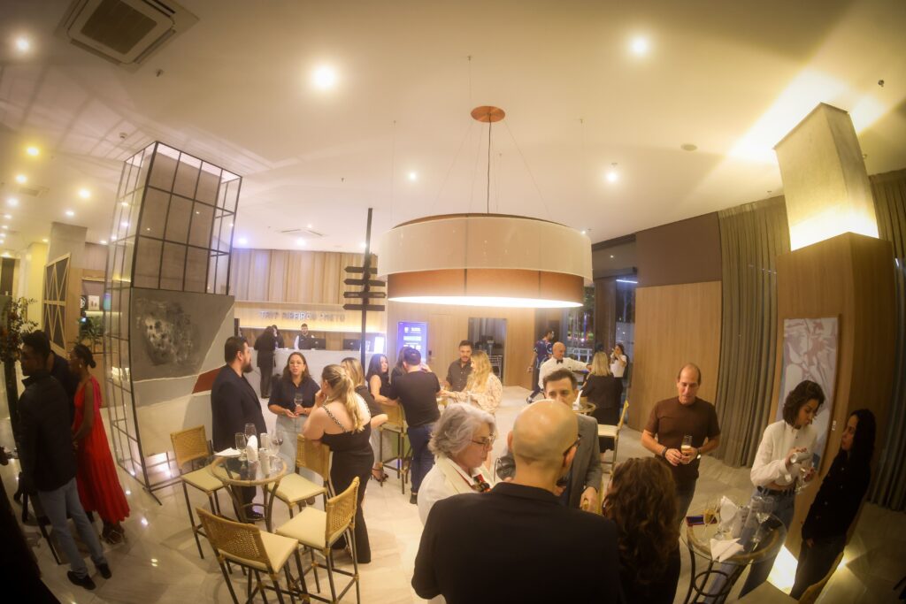 Vernissage de exposição da CASACOR Ribeirão no hotel TRYP | Crédito: Rafael Cautella