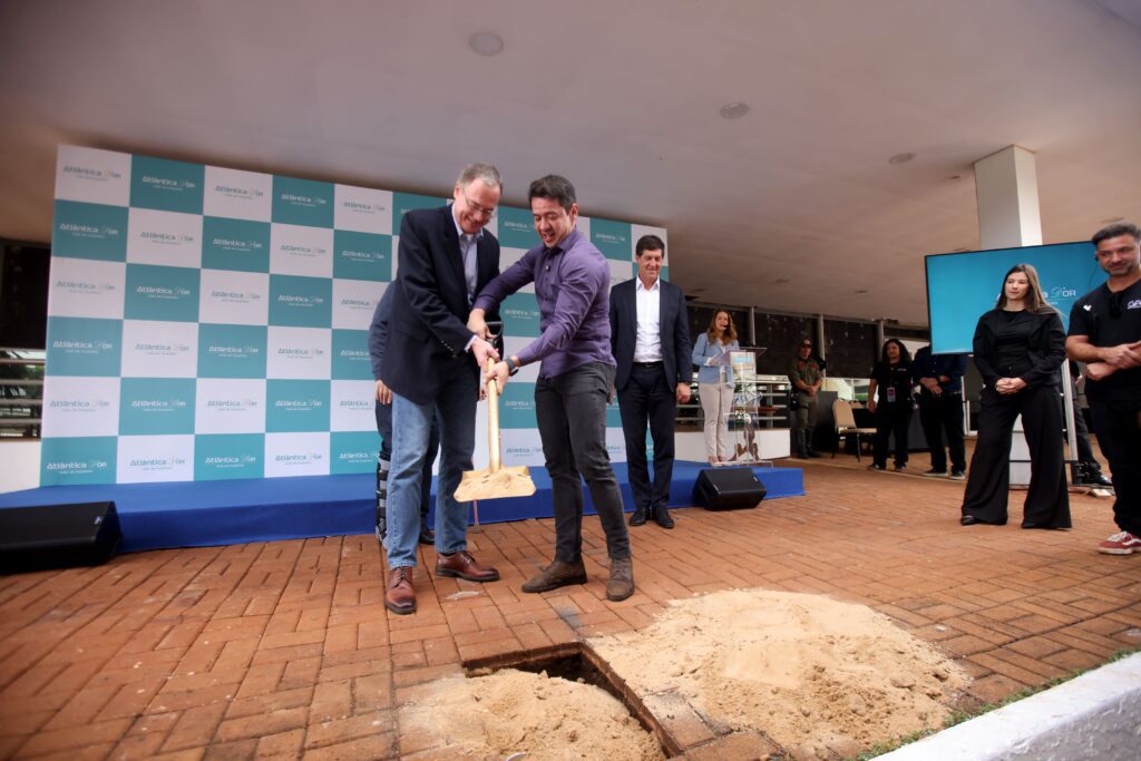 Atlântica D’Or lança pedra de novo hospital | Créditos: Rafael Cautella