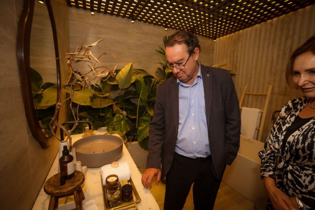 Augusto Cury na CASACOR 2025 | Crédito: Rafael Cautella