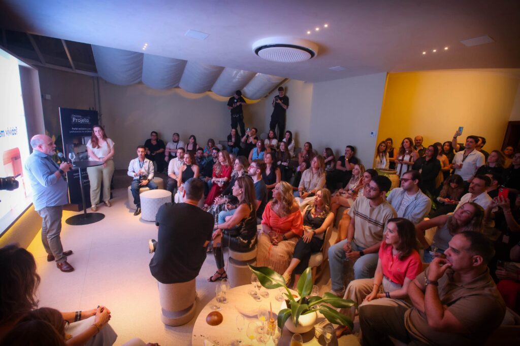 Talk com o fotógrafo Lufe Gomes na CASACOR 2025 | Crédito: Rafael Cautella