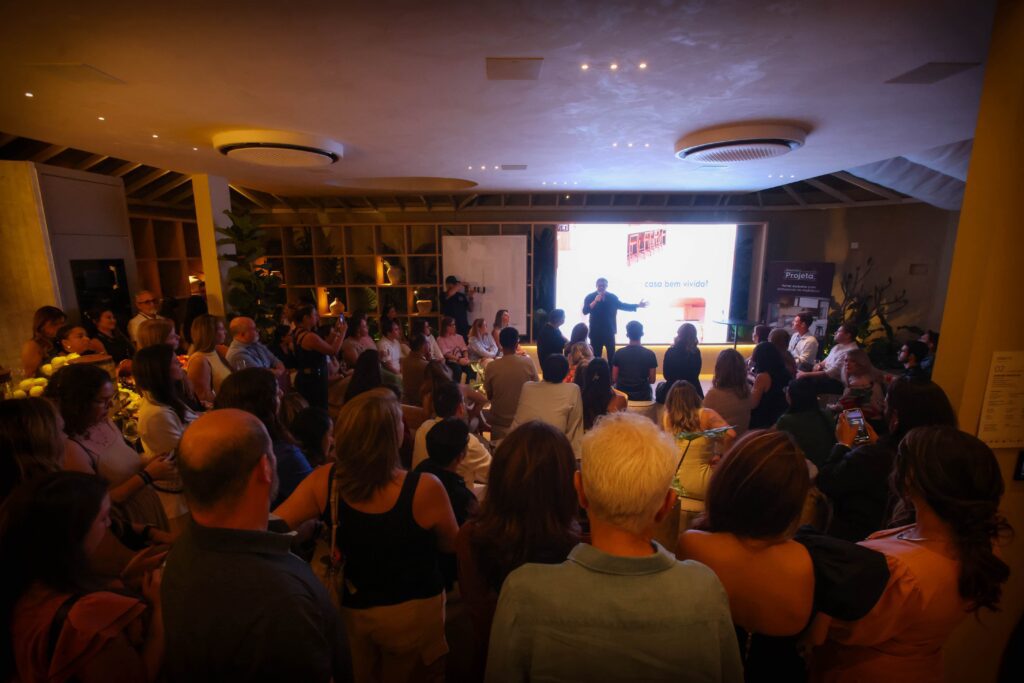 Talk com o fotógrafo Lufe Gomes na CASACOR 2025 | Crédito: Rafael Cautella