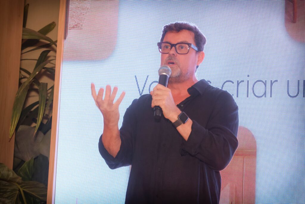 Talk com o fotógrafo Lufe Gomes na CASACOR 2025 | Crédito: Rafael Cautella