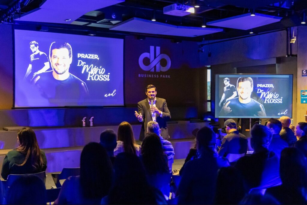 First Summit | Crédito: Divulgação