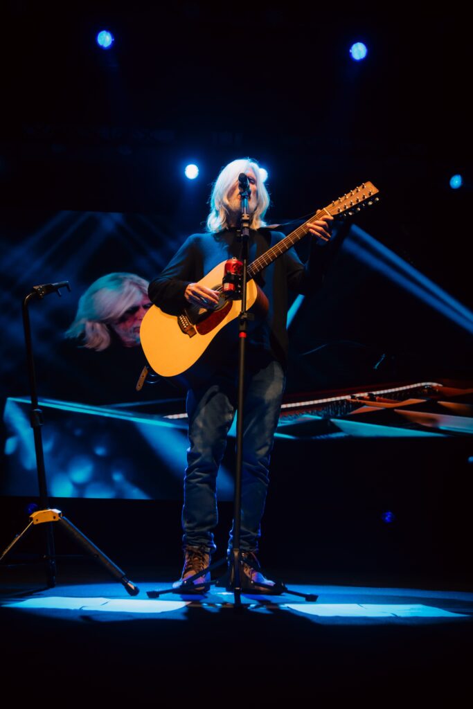 Oswaldo Montenegro no Multiplan Hall em 23-08-25 | Crédito: Rafael Cautella