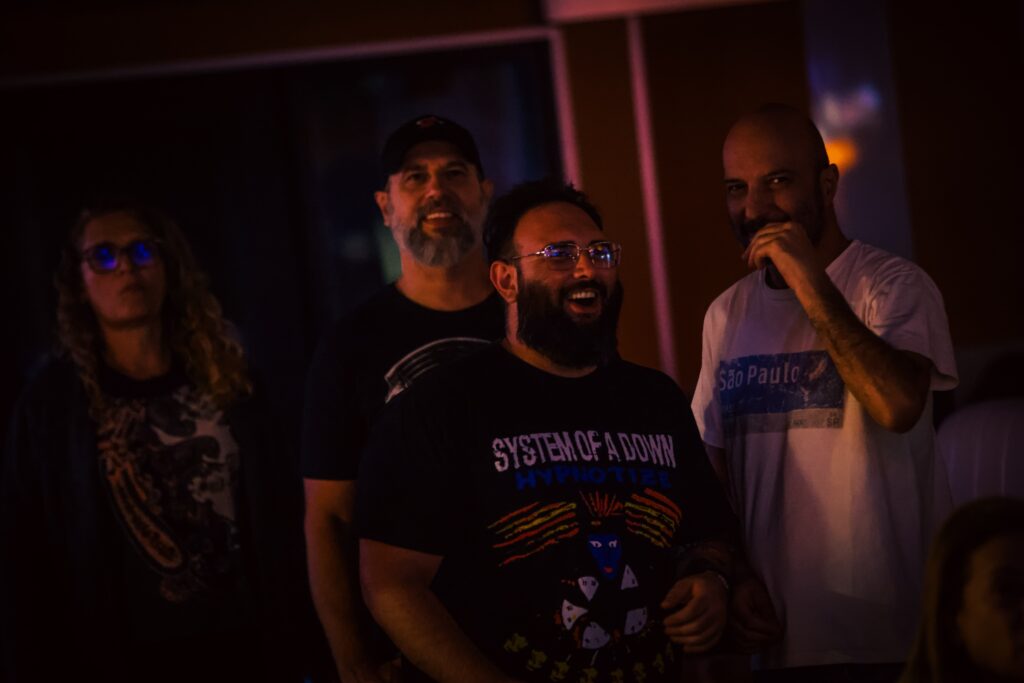 Ozzmozzy faz tributo a Ozzy Osbourne no Hard Rock | Crédito: Rafael Cautella