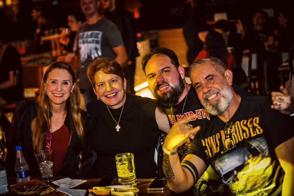 Ozzmozzy faz tributo a Ozzy Osbourne no Hard Rock | Crédito: Rafael Cautella