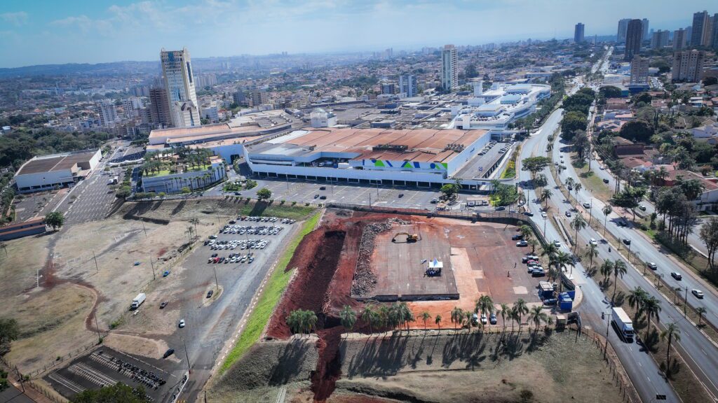 Obras do WTC Ribeirão Preto | Crédito: Rafael Cautella