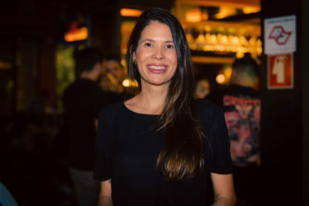 Vida social no Salz Bar | Crédito: Rafael Cautella