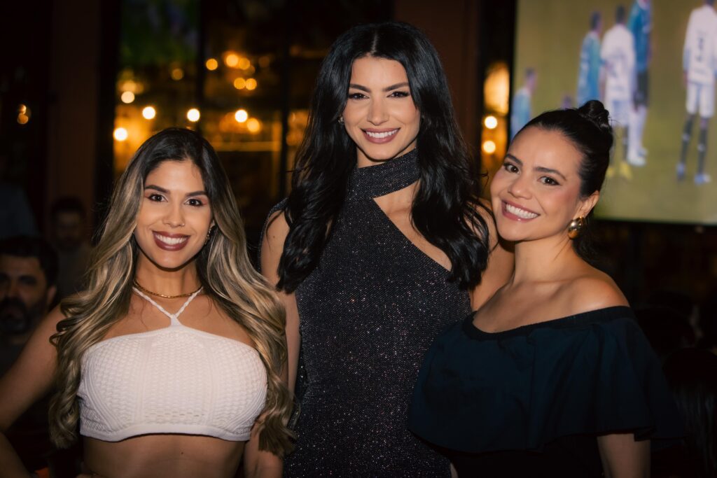 Vida social no Salz Bar | Crédito: Rafael Cautella