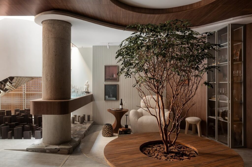 Ambiente "Living Raiz e Asa", na 7ª CASACOR | Crédito: Felipe Cuine