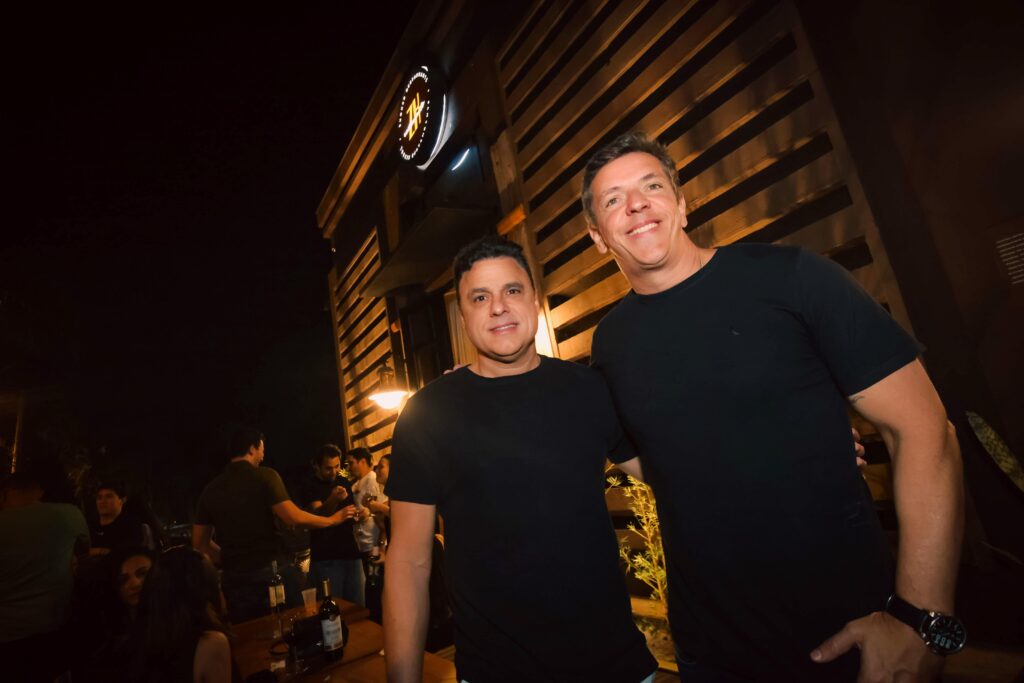 DJ Meme no Zucker Restaurante | Crédito: Rafael Cautella