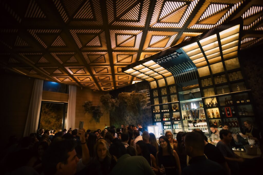 DJ Meme no Zucker Restaurante | Crédito: Rafael Cautella