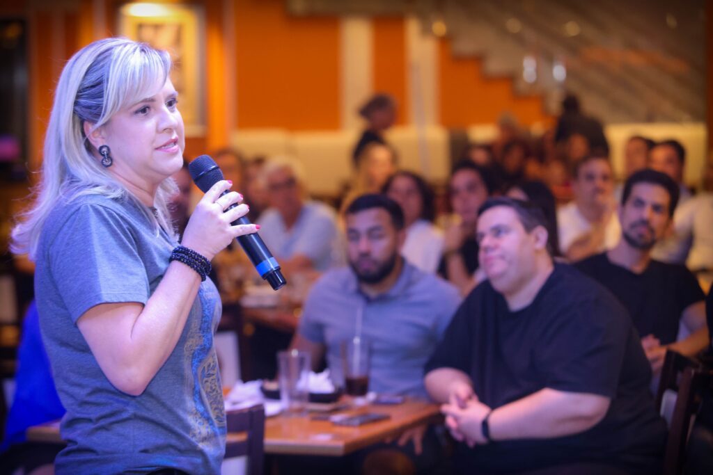 Vivi Andrade no Hard Talks em 03-09-25 | Crédito: Rafael Cautella