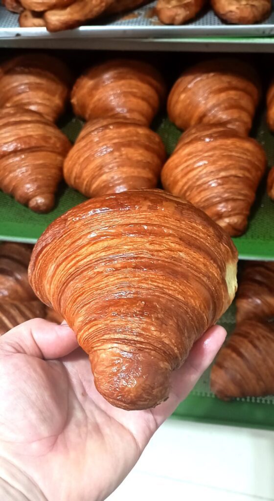 Croissant da ISAAC Padaria | Crédito: Divulgação