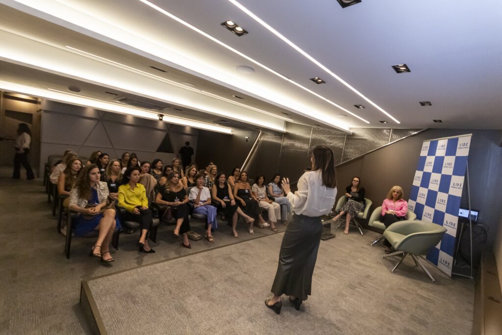LIDE Mulher promove mentoring com Ana Cláudia Carnelossi em 24-09-25 | Créditos: Felipe Denuzzo