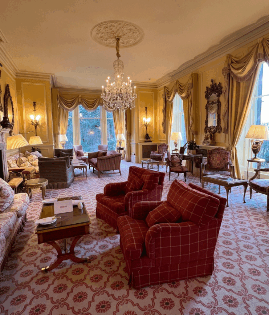 Maura Robusti vai a Escócia para trazer as tendências do mundo dos tecidos | Créditos: Arquivo pessoal