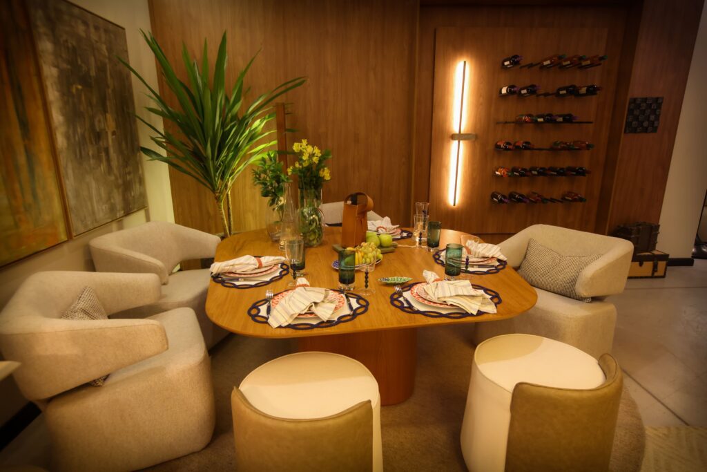 Inauguração da mostra Mundo UneRobusti 2025 | Crédito: Rafael Cautella