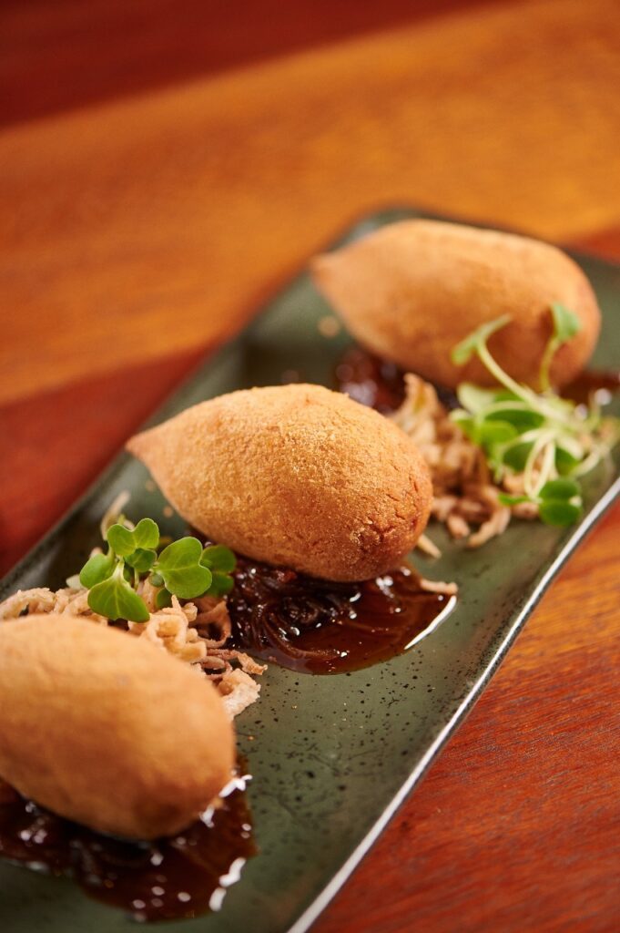 Coxinha de carne seca | Crédito: Divulgação