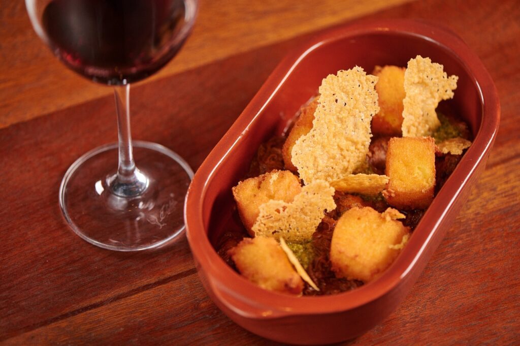 Ragu e polenta | Crédito: Divulgação