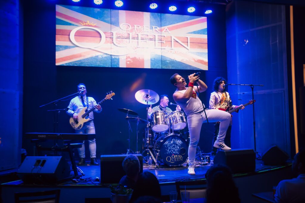 Opera Queen impressiona com performance teatral no Hard Rock Cafe® Ribeirão Preto no dia 13 | Créditos: Rafael Cautella