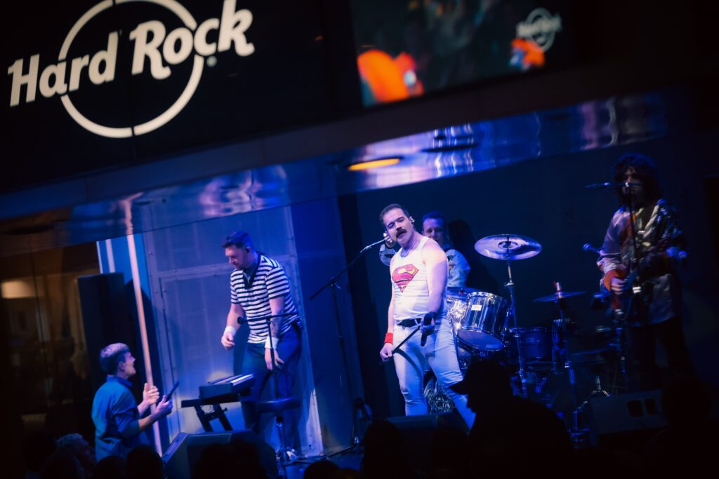 Opera Queen impressiona com performance teatral no Hard Rock Cafe® Ribeirão Preto no dia 13 | Créditos: Rafael Cautella