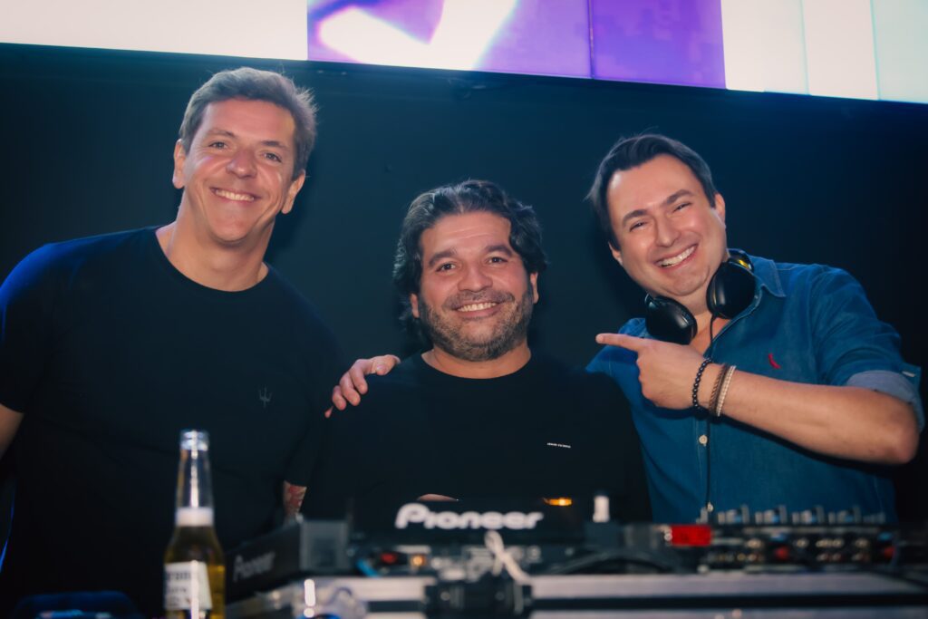 Polaroid no Hard Rock em 05-09-25 | Crédito: Rafael Cautella