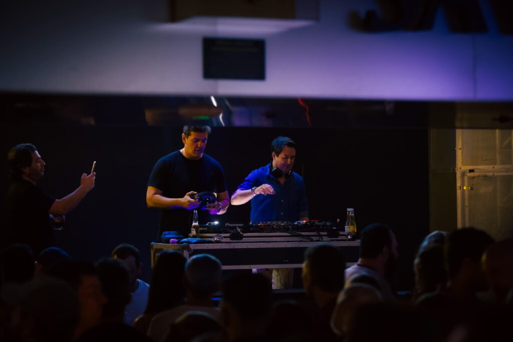 Polaroid no Hard Rock em 05-09-25 | Crédito: Rafael Cautella