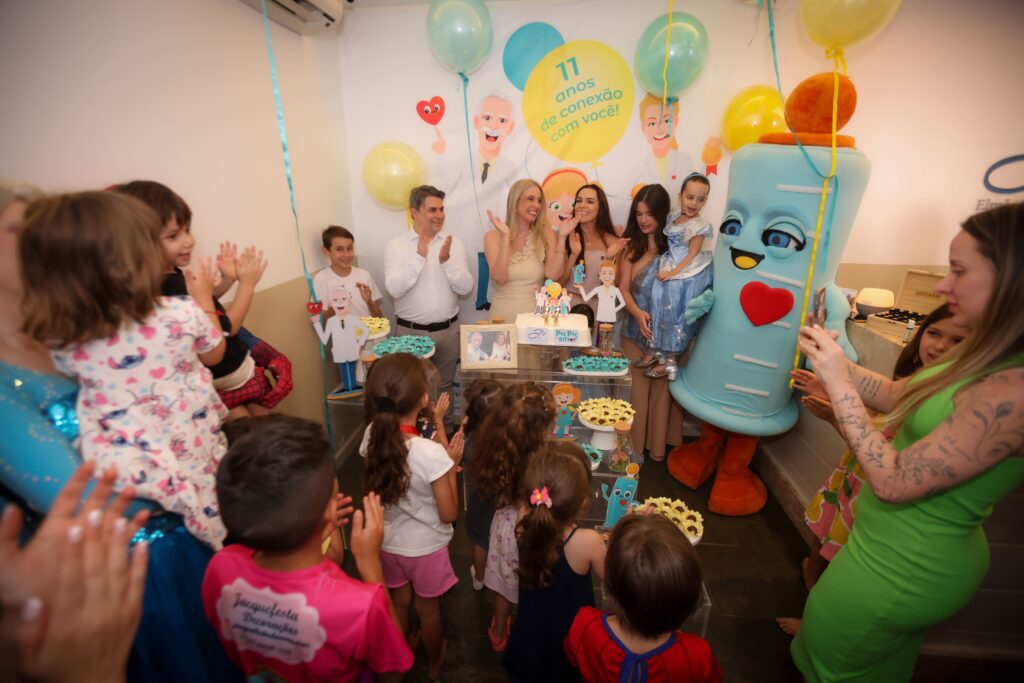 Elmôr e Costardi, a clínica Pic Pic de Amor, faz 11 anos | Crédito: Rafael Cautella