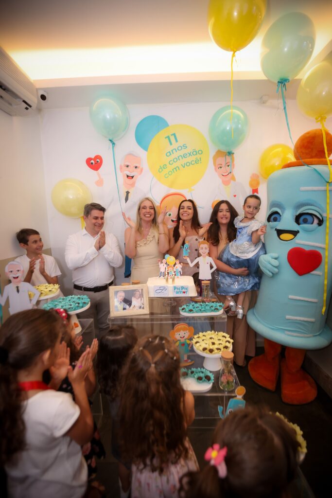 Elmôr e Costardi, a clínica Pic Pic de Amor, faz 11 anos | Crédito: Rafael Cautella