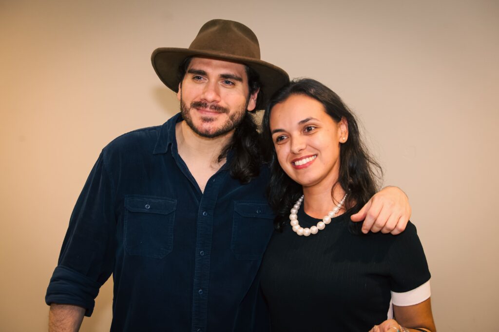 Almir e Gabriel Sater dividem palco e paixão pela música no RibeirãoShopping | Créditos: Rafael Cautella