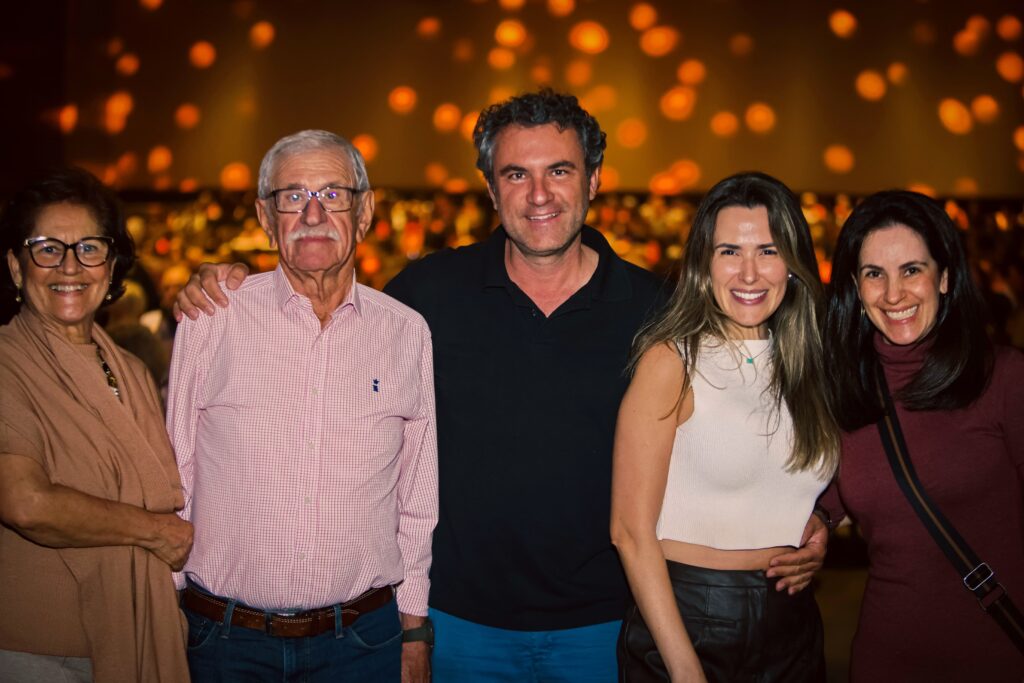 Almir e Gabriel Sater dividem palco e paixão pela música no RibeirãoShopping | Créditos: Rafael Cautella