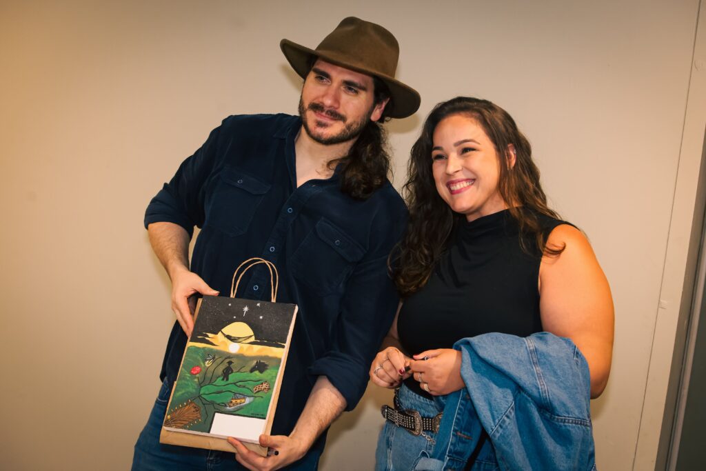 Almir e Gabriel Sater dividem palco e paixão pela música no RibeirãoShopping | Créditos: Rafael Cautella