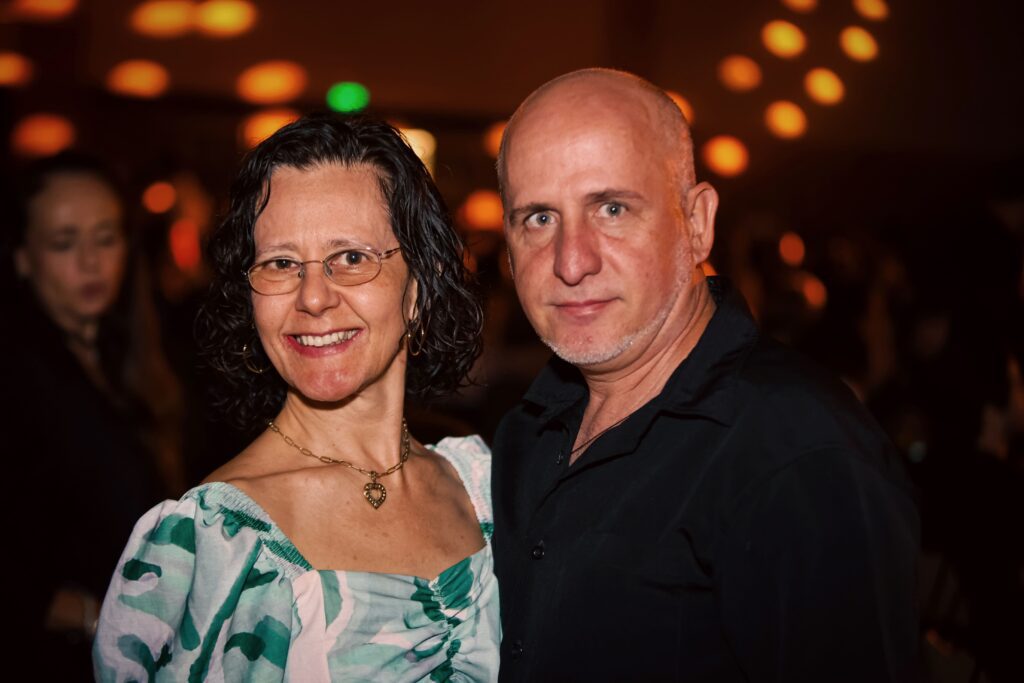 Almir e Gabriel Sater dividem palco e paixão pela música no RibeirãoShopping | Créditos: Rafael Cautella