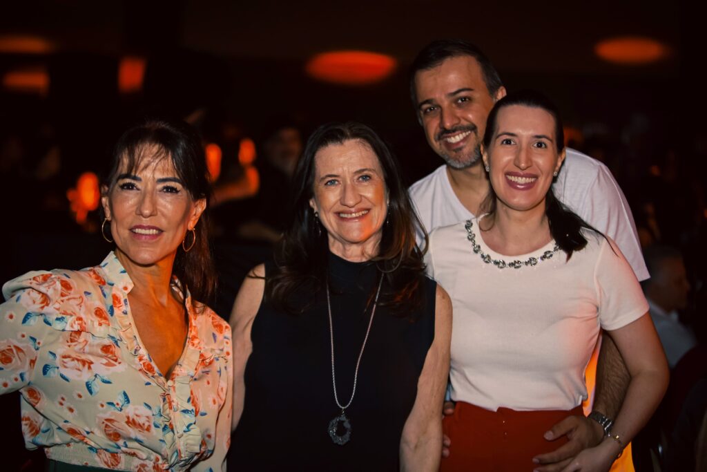 Almir e Gabriel Sater dividem palco e paixão pela música no RibeirãoShopping | Créditos: Rafael Cautella