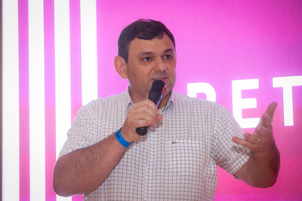 Breton na CASACOR 2025 | Crédito: Rafael Cautella