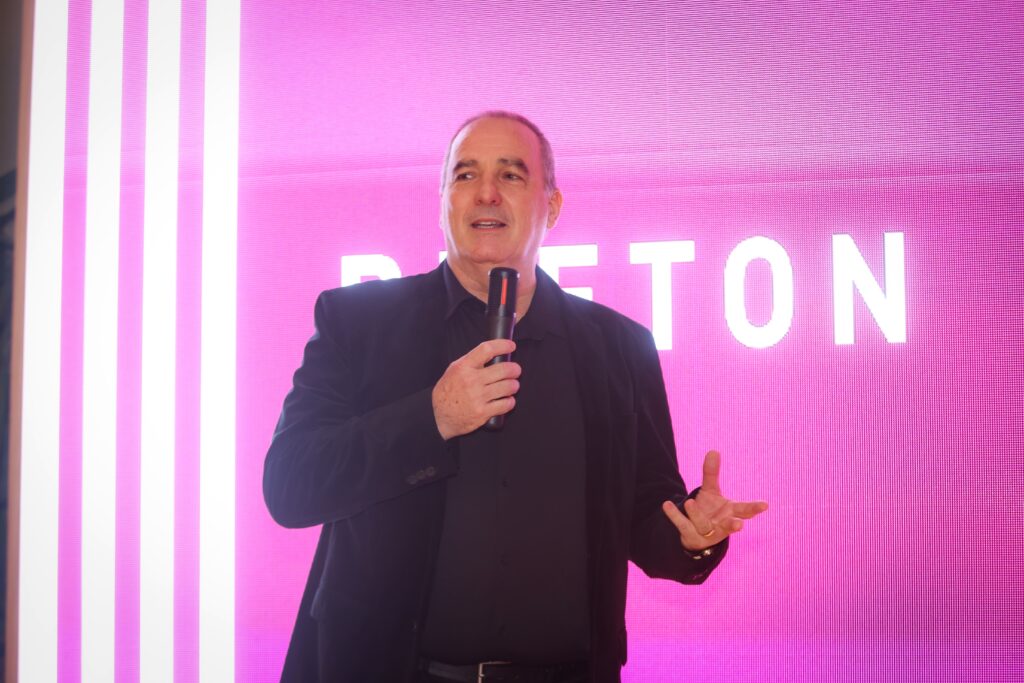 Breton na CASACOR 2025 | Crédito: Rafael Cautella