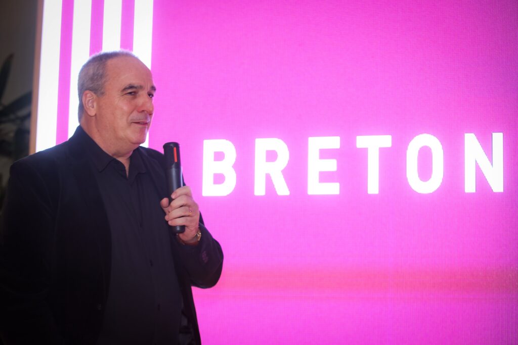 Breton Ribeirão Preto na CASACOR 2025 | Crédito: Rafael Cautella