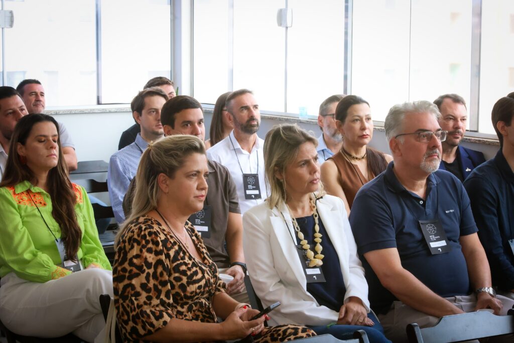 Business Coffee com Adilson Haddad no Lounge Zumm na sexta-feira, 17 | Créditos: Rafael Cautella