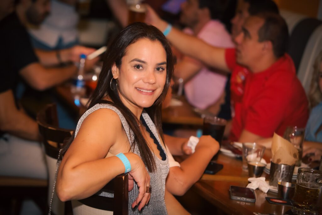 Resenha entre amigos no Hard Rock em 15/10/25 | Crédito: Rafael Cautella