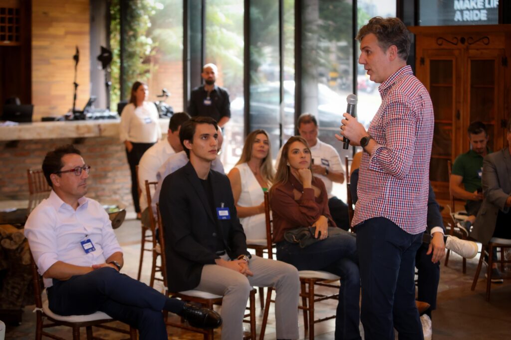 LIDE com Estevan Sartoreli, cofundador da Dengo | Crédito: Rafael Cautella